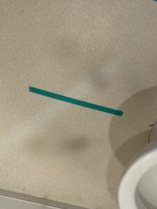 トイレや脱衣所の床って、汚れやすいし汚なくなります。洗浄して取れない汚れは張替をおすすめします。